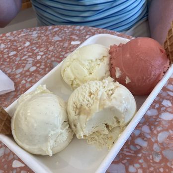 Great Heights Creamery - Ice cream flight! - Ice Cream & Frozen Yogurt Near Me - Sarasota, Florida Great Heights Creamery - Ice cream flight! - Ice Cream & Frozen Yogurt Near Me - Sarasota, Florida