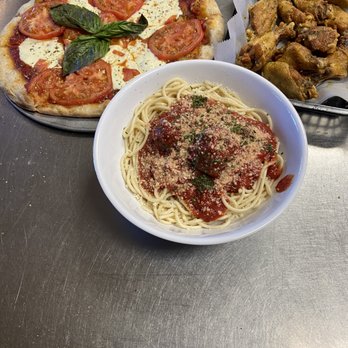 Davinci's NY Style Pizza - Little bit of everything - Pizza Near Me - Mcdonough, Georgia