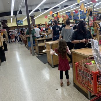 Trader Joe's - Check out - Grocery Near Me - Portland, Oregon Trader Joe's - Check out - Grocery Near Me - Portland, Oregon