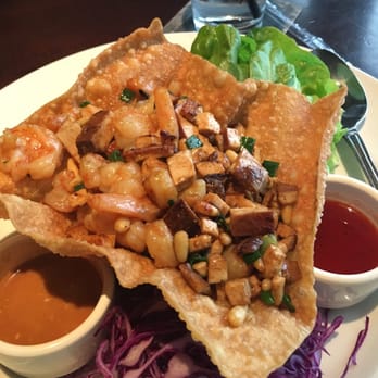 Yard House - Bars Near Me - Long Beach, California