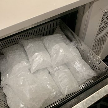 Noelle - Bags of ice instead of noisy ice machines! - Hotels Near Me - Nashville, Tennessee
