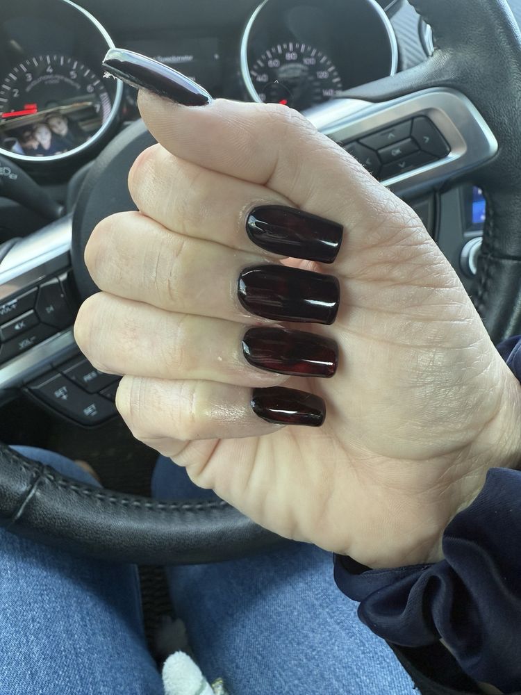 Rosé Beauty Bar Logo