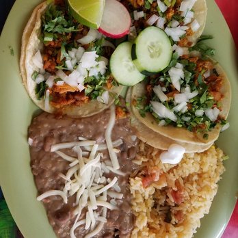 El Jaliciense Restaurant - Amazing food haven't had anything we didn't love.  This is the chicken taco plate! - Mexican Near Me - Columbus, Ohio