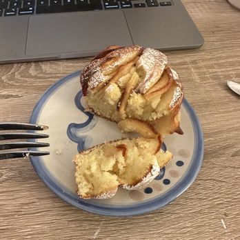 Little Gourmand - apple pound cake pastry - Specialty Food Near Me - Nashville, Tennessee Little Gourmand - apple pound cake pastry - Specialty Food Near Me - Nashville, Tennessee