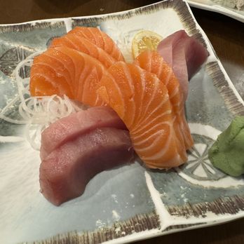 Sushi Den - Salmon and tuna sashimi~ - Japanese Near Me - Vancouver, British Columbia Sushi Den - Salmon and tuna sashimi~ - Japanese Near Me - Vancouver, British Columbia