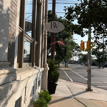 Bank + Vine - New American Near Me - Wilkes-Barre, Pennsylvania Bank + Vine - New American Near Me - Wilkes-Barre, Pennsylvania