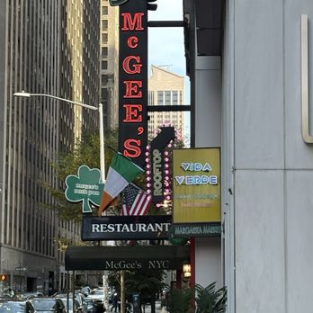McGee's Pub - Exterior of mcgees - Irish Pub Near Me - New York, New York