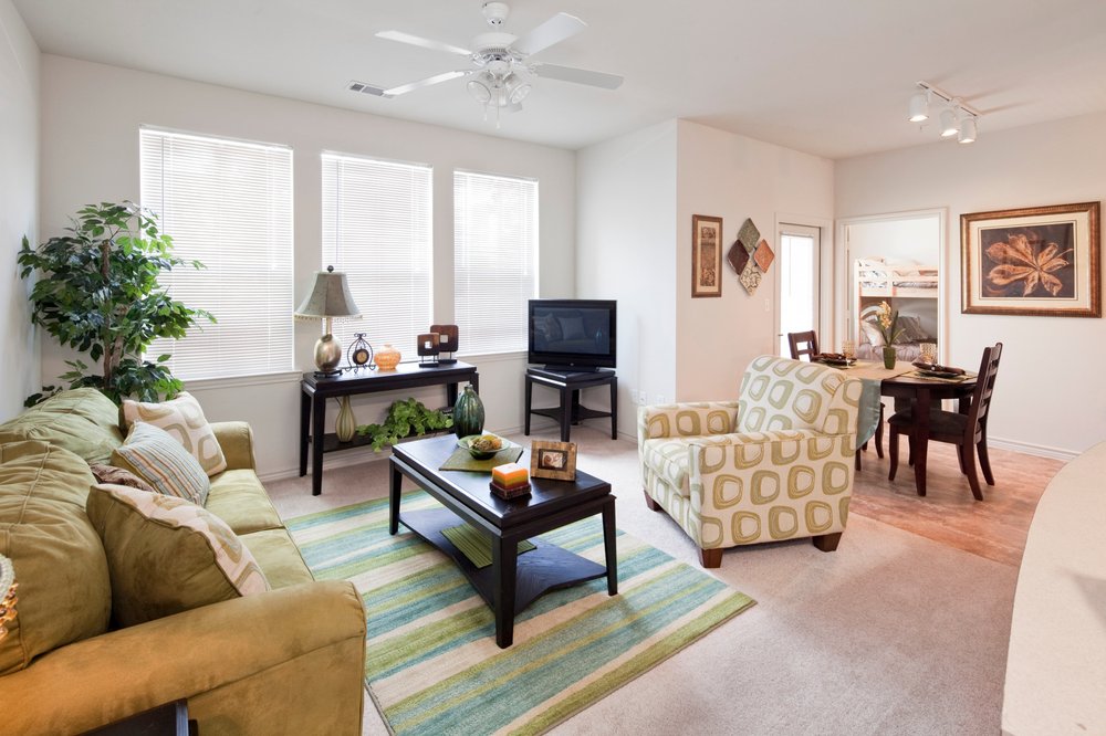 ENCINO POINTE 34 Photos & 11 Reviews 1800 Old Post Rd, San Marcos