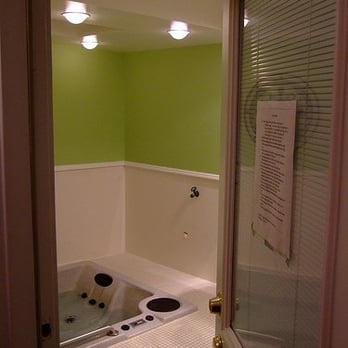 Waxing Moon Massage Therapy - Private whirlpool bath area for pre-massage soaking and showering (at no additional charge) - Massage Near Me - Seattle, Washington Waxing Moon Massage Therapy - Private whirlpool bath area for pre-massage soaking and showering (at no additional charge) - Massage Near Me - Seattle, Washington