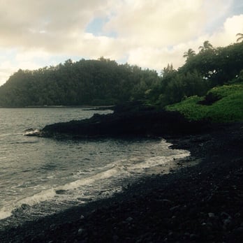 Hana Kai Maui - Black beach just yards from the hotel grounds - Vacation Rentals Near Me - Hana, Hawaii Hana Kai Maui - Black beach just yards from the hotel grounds - Vacation Rentals Near Me - Hana, Hawaii