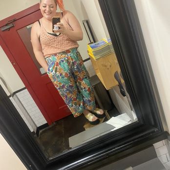JenChan's - Bathroom selfie! - Pizza Near Me - Atlanta, Georgia
