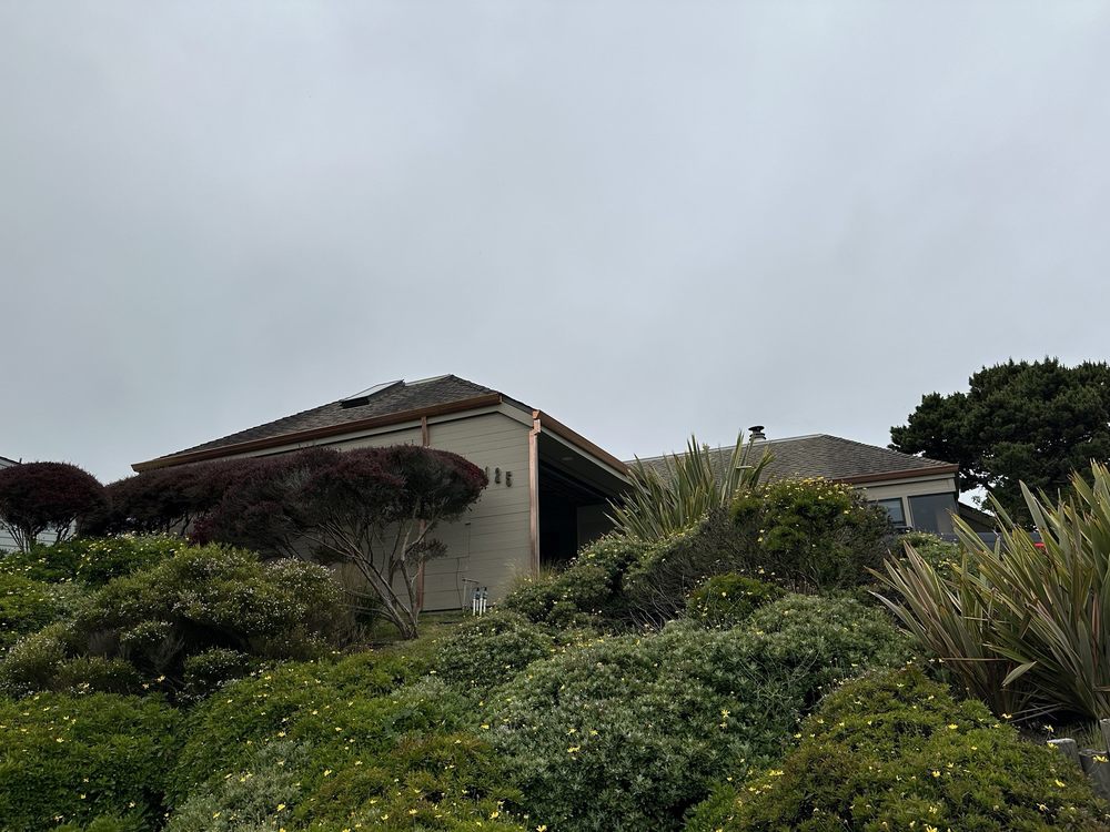 Slide of Mistah Seamless Gutters