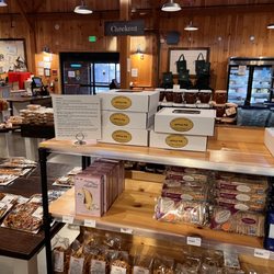 Vacchiano Farm - Homemade Pies and Baked Goods