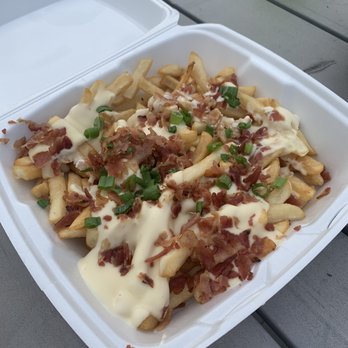 ICONA Beach Bar Diamond Beach - Loaded Fries - Music Venues Near Me - Wildwood, New Jersey