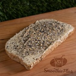 Smoothie Plus - HUmmus Toast