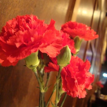 Thai Spice - Carnations on every table - Thai Near Me - Pinole, California Thai Spice - Carnations on every table - Thai Near Me - Pinole, California