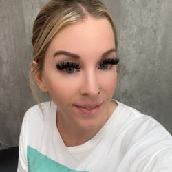 My Lash Studio - Eyelash Extensions - Fresh lashes