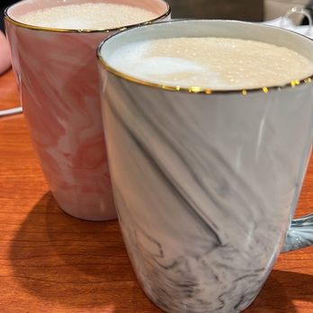 Kakaako Cafe - Chai & vanilla lattes - Coffee & Tea Near Me - Honolulu, Hawaii