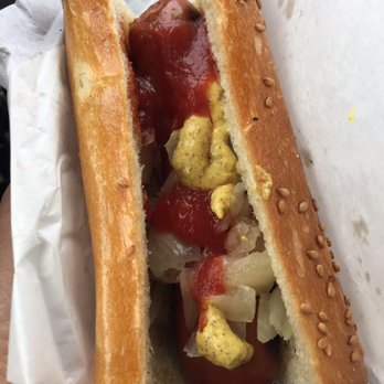 Top Dog - Garlic Frankfurter. Nom nom nom - Hot Dogs Near Me - Berkeley, California Top Dog - Garlic Frankfurter. Nom nom nom - Hot Dogs Near Me - Berkeley, California