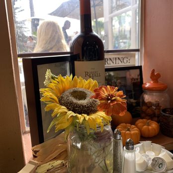 Crown Bistro - Breakfast & Brunch Near Me - Coronado, California Crown Bistro - Breakfast & Brunch Near Me - Coronado, California
