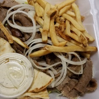 Yanni's Greek Grill - Gyro platter - Greek Near Me - Columbus, Ohio Yanni's Greek Grill - Gyro platter - Greek Near Me - Columbus, Ohio