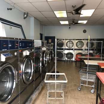 Wash-Time - Plenty of Large 60lb,40lb,30lb, 20lb Washers Plenty of space to walk and fold - Laundry Services Near Me - Astoria, New York Wash-Time - Plenty of Large 60lb,40lb,30lb, 20lb Washers Plenty of space to walk and fold - Laundry Services Near Me - Astoria, New York