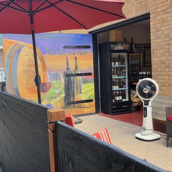 Mo’s By The River - Wine Bars Near Me - Reno, Nevada Mo’s By The River - Wine Bars Near Me - Reno, Nevada