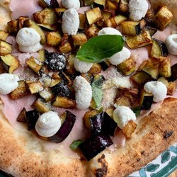 Piazza Sorrento - Pizza Amici