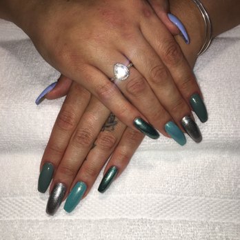 Athena Nail Spa - Nail Salons Near Me - Naperville, Illinois