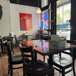 Gili's Kitchen - Inside seating options