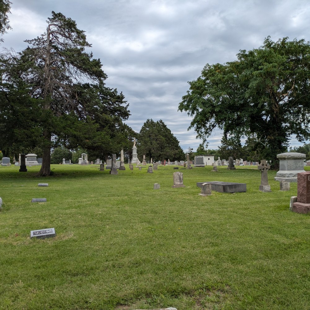 Topeka Cemetery - Topeka Cemetery - Funeral Services & Cemeteries Near Me - Topeka, Kansas Topeka Cemetery - Topeka Cemetery - Funeral Services & Cemeteries Near Me - Topeka, Kansas