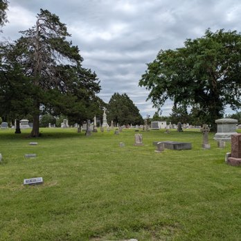 Topeka Cemetery - Topeka Cemetery - Funeral Services & Cemeteries Near Me - Topeka, Kansas Topeka Cemetery - Topeka Cemetery - Funeral Services & Cemeteries Near Me - Topeka, Kansas