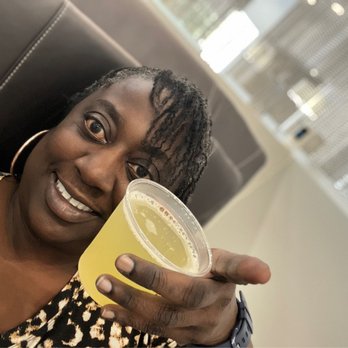 Luxia Nail Spa - Northbridge - Nail Salons Near Me - Charleston, South Carolina