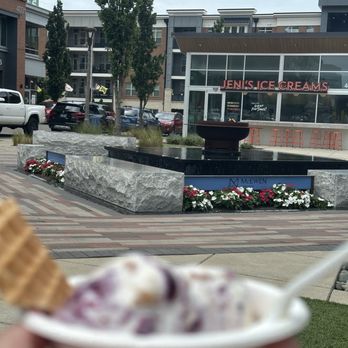 Jeni's Splendid Ice Creams - Ice Cream & Frozen Yogurt Near Me - Franklin, Tennessee