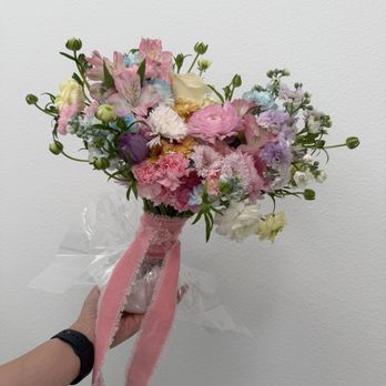 Flower Knows - Florists Near Me - San Mateo, California Flower Knows - Florists Near Me - San Mateo, California