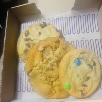 Insomnia Cookies - Desserts Near Me - Columbus, Ohio Insomnia Cookies - Desserts Near Me - Columbus, Ohio