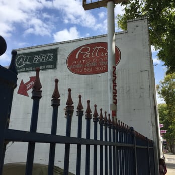 Patti's Auto Care - Painted sign - Auto Repair Near Me - Berkeley, California