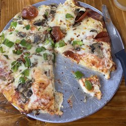 Big Daddy’s on 84 Bar & Grill - Build your own pizza (10"), pepperoni, mushrooms, and green pepper