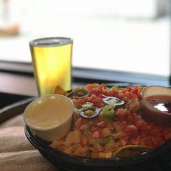 Huskies Tavern