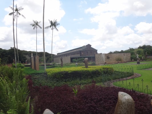 Oficina Ceramica Francisco Brennand by null