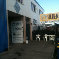 Alien Records - Entrance