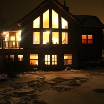 Chalets Oasis - Vacation Rentals Near Me - Mille-Isles, Quebec Chalets Oasis - Vacation Rentals Near Me - Mille-Isles, Quebec