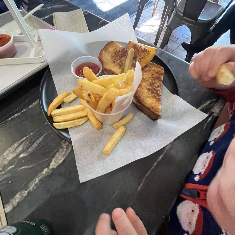 Grilled Cheese Gallery - Kids grilled cheese comes with fries - Ice Cream & Frozen Yogurt Near Me - St. Augustine, Florida Grilled Cheese Gallery - Kids grilled cheese comes with fries - Ice Cream & Frozen Yogurt Near Me - St. Augustine, Florida