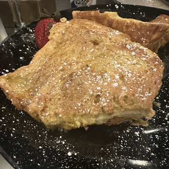 ILLUSIONS RESTAURANT AND BAR - Updated August 2024 - 86 Photos & 33