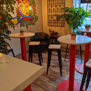 Tu Y Yo Cafe - Sitting area - Latin American Near Me - Glenshaw, Pennsylvania Tu Y Yo Cafe - Sitting area - Latin American Near Me - Glenshaw, Pennsylvania