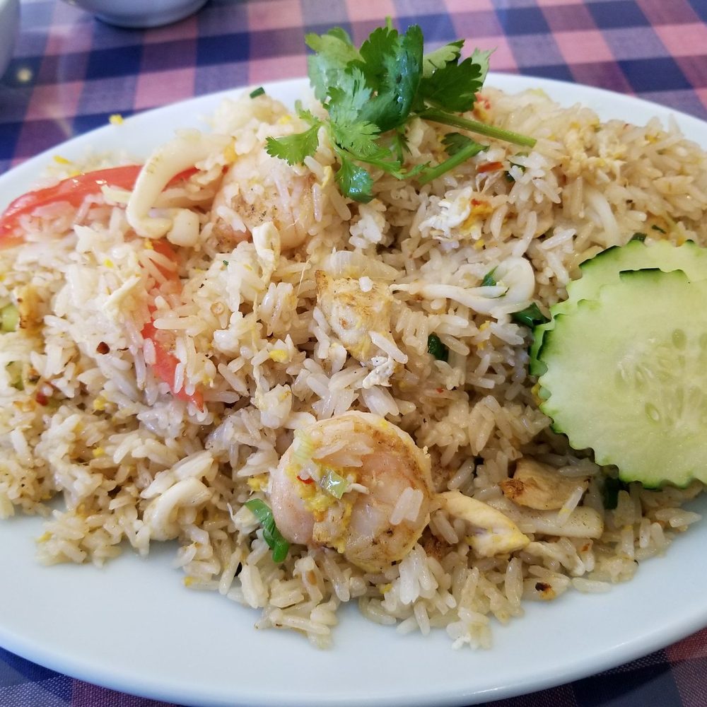 Ontar Thai Restaurant - Shrimp chicken and squid fried rice - Thai Near Me - Ontario, California
