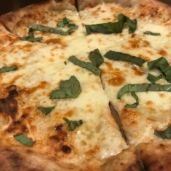 Criscito Pizza - Honey Garlic. That's basil on top. Slightly sweet but absolutely delicious. - Caterers Near Me Criscito Pizza - Honey Garlic. That's basil on top. Slightly sweet but absolutely delicious. - Caterers Near Me