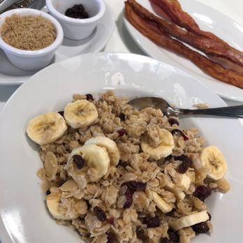Bea Bea’s - Most delicious Oatmeal , I've ever had ! - Coffee & Tea Near Me - Glendale, California Bea Bea’s - Most delicious Oatmeal , I've ever had ! - Coffee & Tea Near Me - Glendale, California