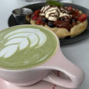Parakeet Café - Vanilla Matcha Latte and Belgian Waffle - Coffee & Tea Near Me - Coronado, California Parakeet Café - Vanilla Matcha Latte and Belgian Waffle - Coffee & Tea Near Me - Coronado, California
