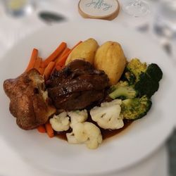 Barn Hotel - Great food  roast beef and veggies